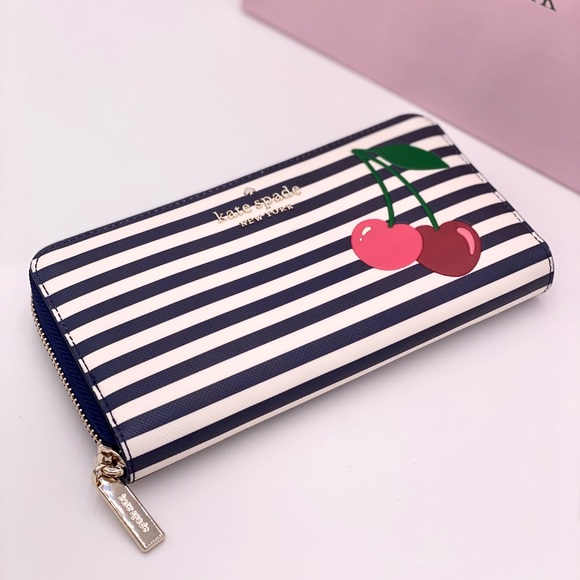 Kate Spade Large Continental Wallet - Picture 6 of 10